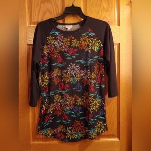 LuLaRoe Randy shirt, size small
